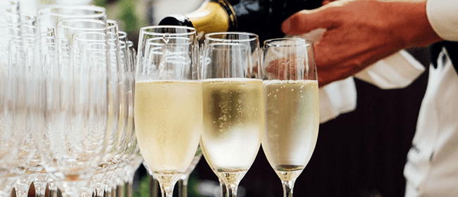 Jazz & Bubbles On The Lawn