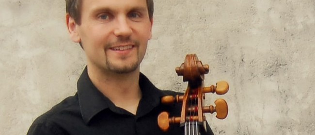 Christopher Hutton 'Reflecting Bach'