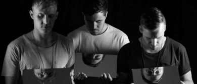 R&uuml;f&uuml;s Auckland Concert