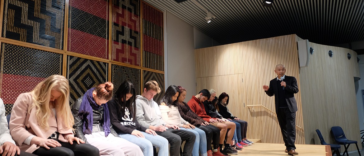 Kihikihi School Hypnosis Show