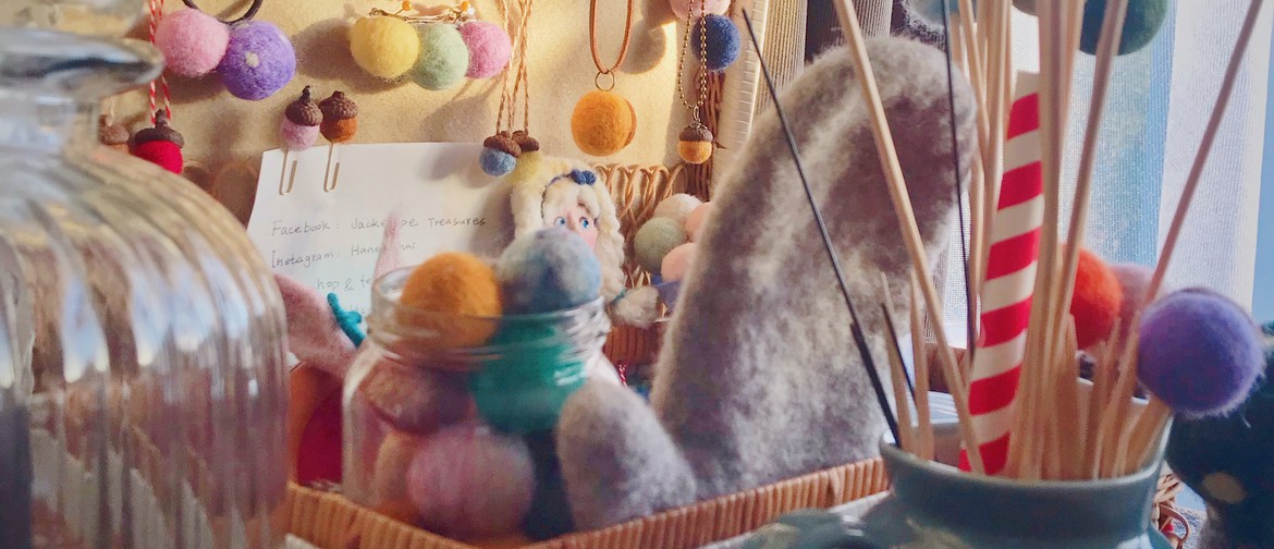 Make Your Own Wool Felt Accessories Handcrafts