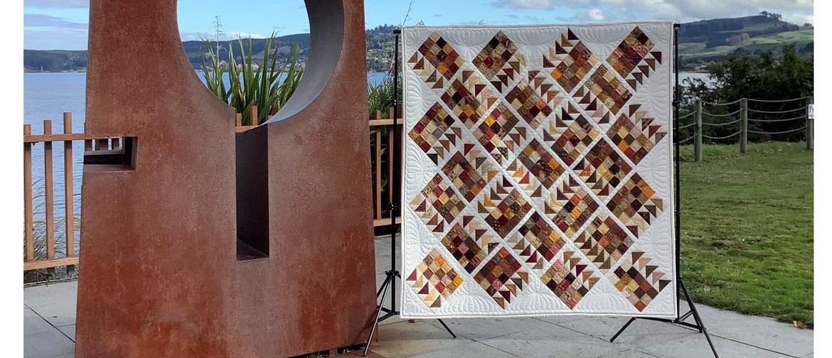 Taupo Quiltmakers -  Pearls and Water Exhibition