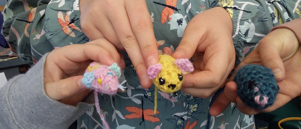 Learn to Knit - The SPCA Need Mice