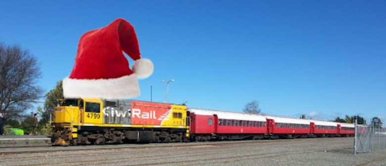 Train to the Feilding Christmas Carnival and Parade