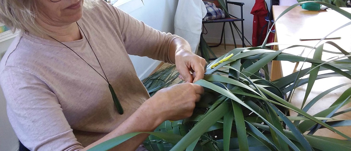 Harakeke NZ Flax Workshop - Weave the Greenest Shopping Bag