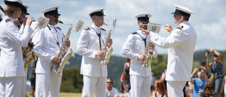 The Royal New Zealand Navy Band - Summer in the Square