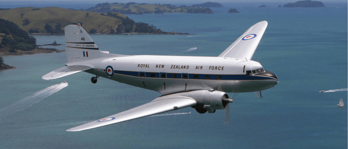 Fly DC-3 Putting the Ritz on Topside