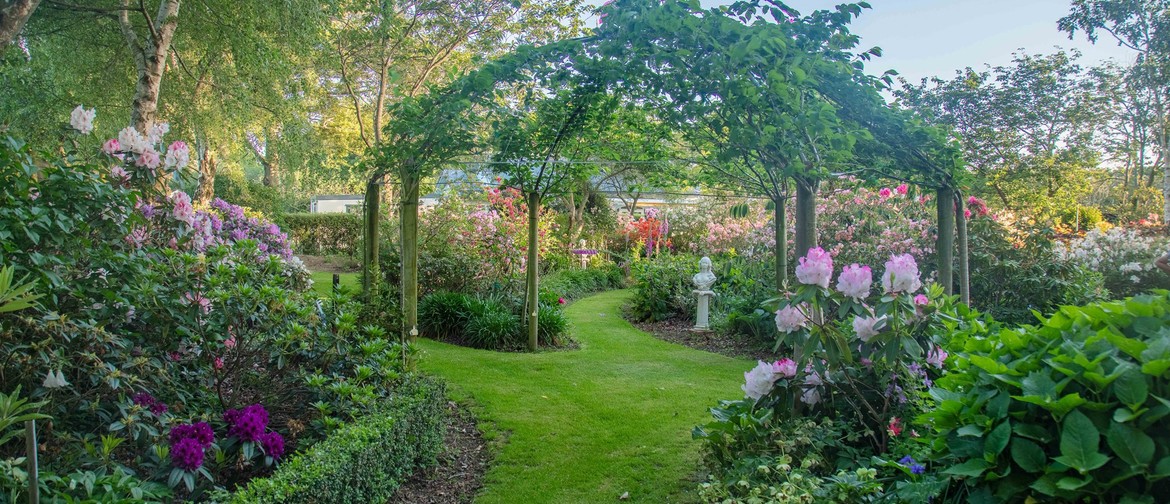 Simply Stunning Garden Walk