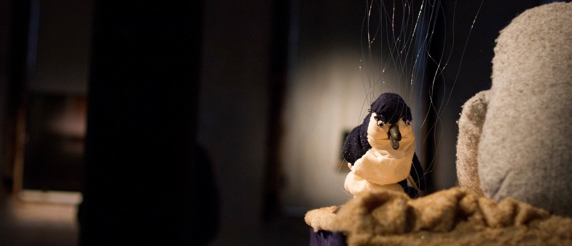 Stringbean Puppets: The Penguin and the Sea Monster