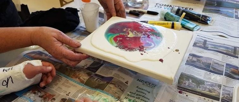 Beginner's Paint Pouring Workshop