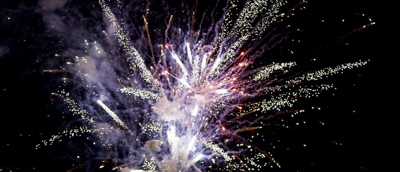New Year Fireworks Spectacular, USA Midgets and More