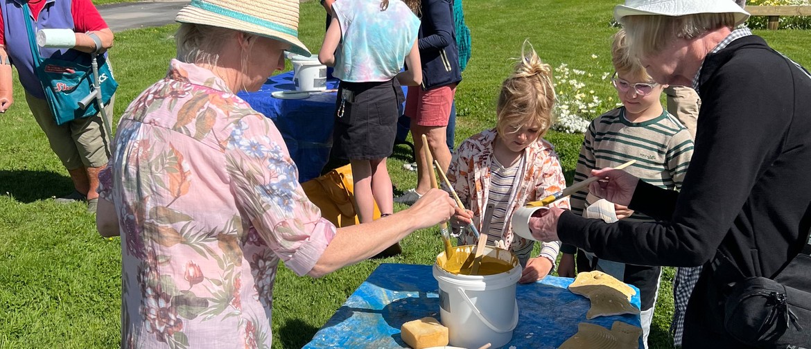 Public Raku Day at Ōtaki Pottery Club