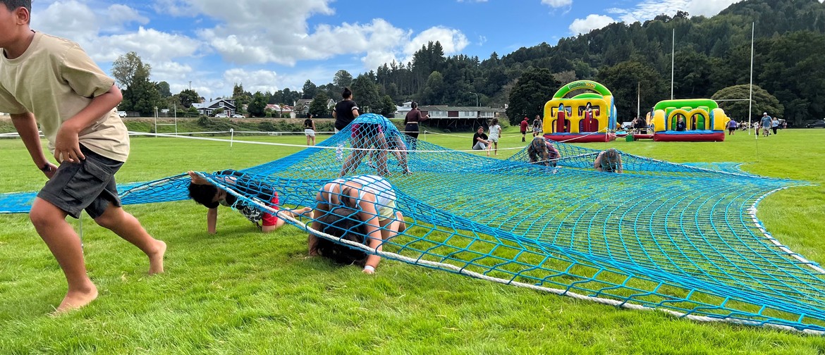 Pop-up Obstacle Course - Sunnynook Park, Sunnynook