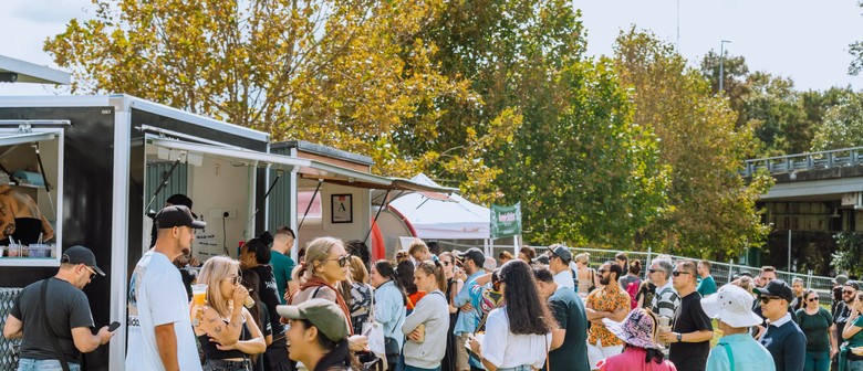 Takapuna's Food Truck Night