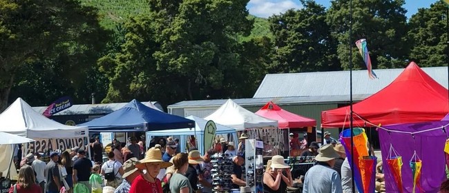 Higgins Heritage Park Community Craft Fair