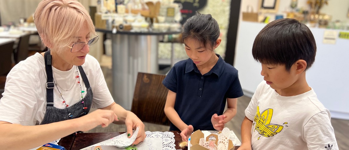 School Holidays: Make Christmas gift candles! School Holidays: Make Christmas gift candles!
