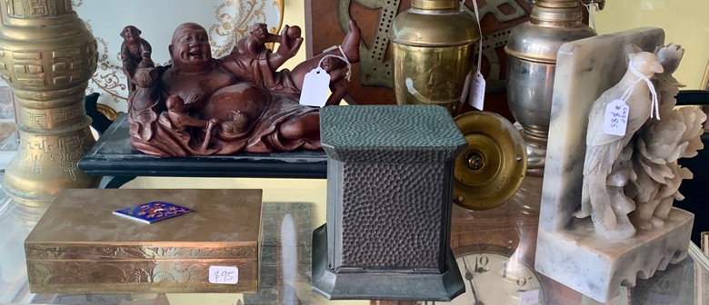 Antique & Collectors Fair