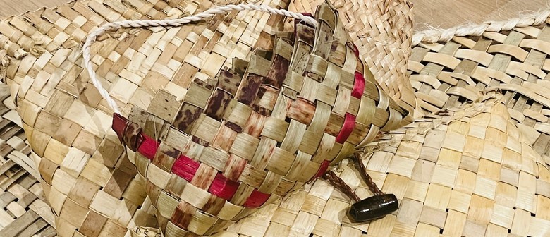 Te Aro Raranga - Kōnae (2-Corner Kete) Weaving Workshop