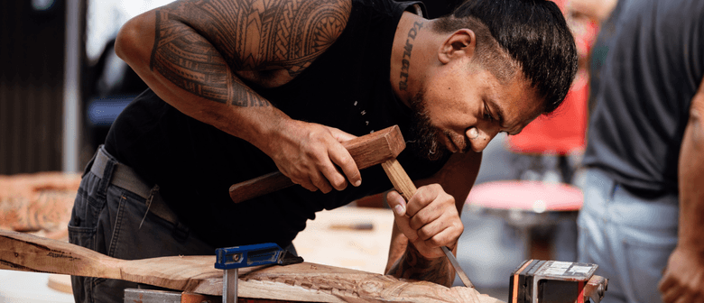 Toi Whakairo: Master Carving in Action