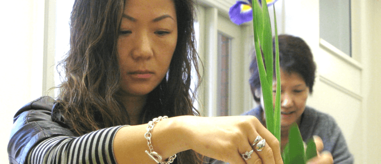 Japanese Flower Arranging: Ikebana for Beginners