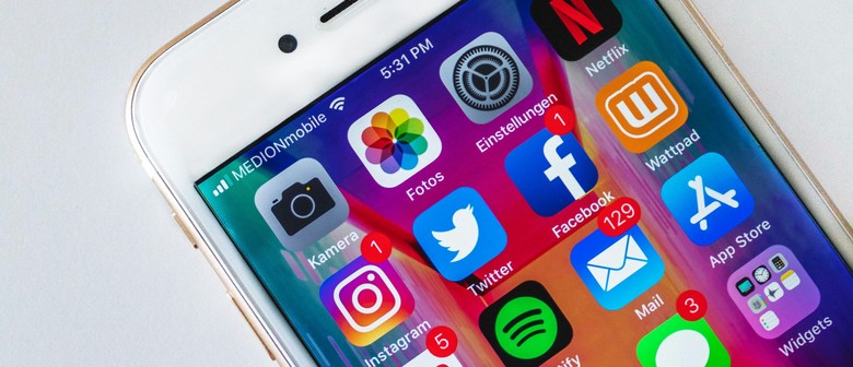 Social Media Marketing for Small Enterprises: Visual Impact