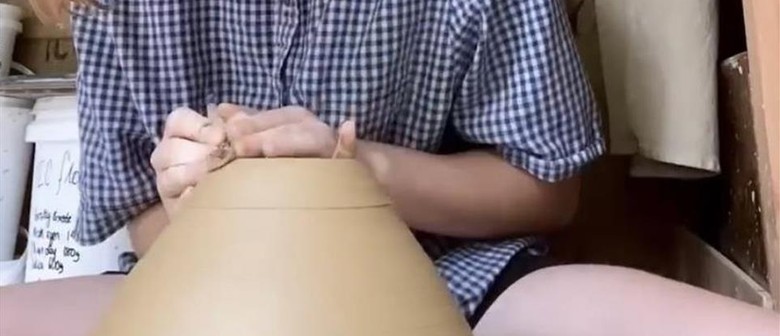 Pottery: Wheel Throwing Lessons