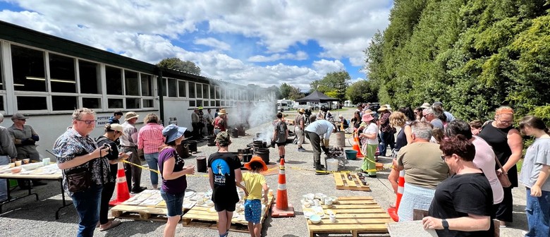 Ōtaki Pottery Club's Public Raku Day!