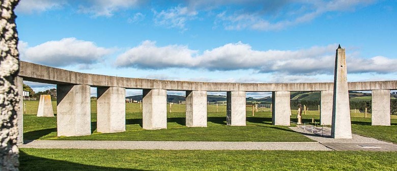 Self-Guided Tour of Stonehenge Aotearoa