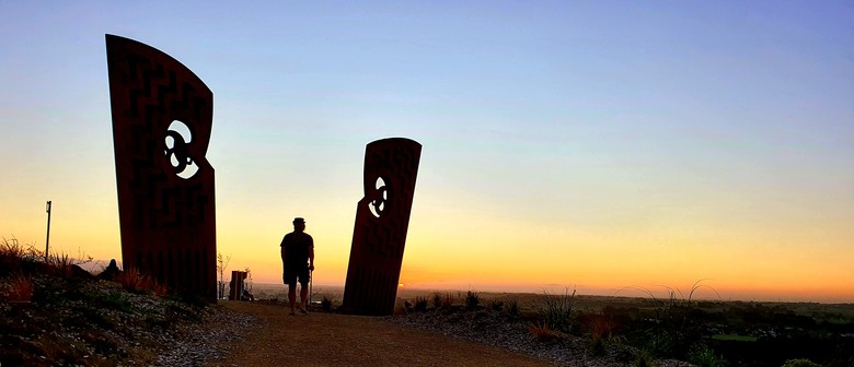 Te Hīkoi Toi until Sunset at Te Ahu a Turanga highway