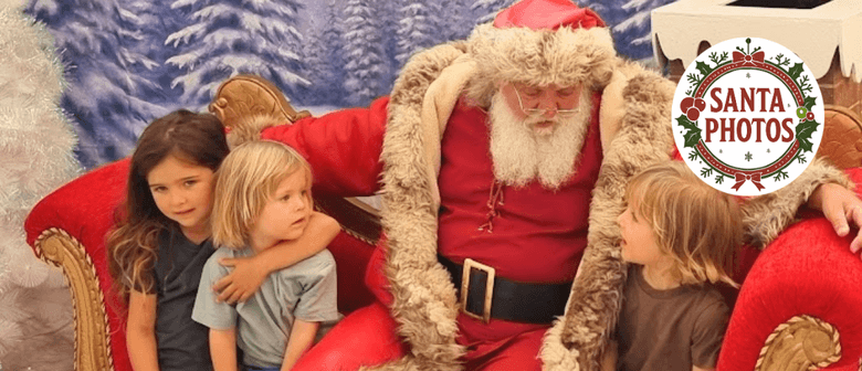 Santa's Winter Wonderland Grotto: Photos