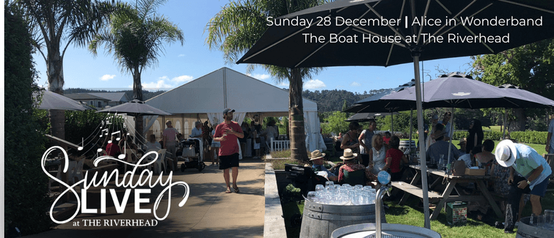 Sunday Live with Alice in Wonderband