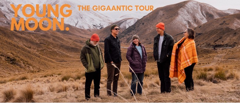 Young Moon- Gigaantic Tour