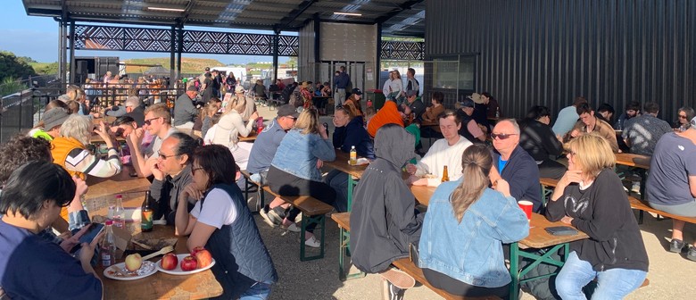 Kahawai Point Food Truck Night