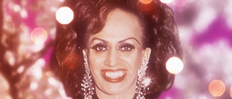 The Fabulous Carmen Walk Tour: Tea, Toasties and Trade