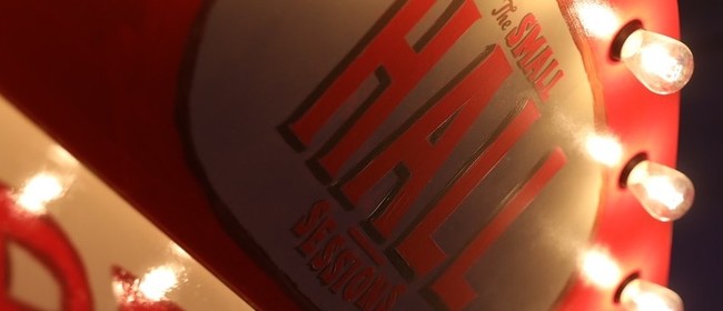 A Small Hall Session With Iona Zajac