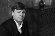 Concert Pianist Nikolai Saratovsky to Visit Nz