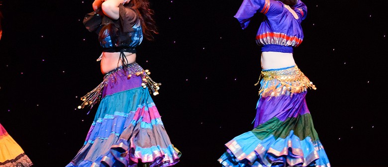Middle Eastern Belly Dancer Middle Eastern Belly Dancer